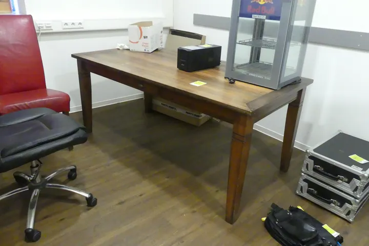 Tisch, ohne Inhalt Maße in cm ca. 180 x 90